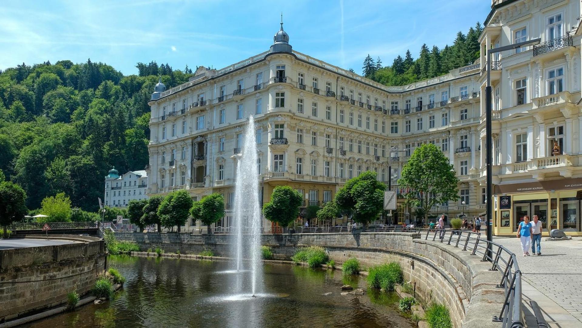 Karlovy Charme Inn By Rentez Karlovy Vary Exteriér fotografie